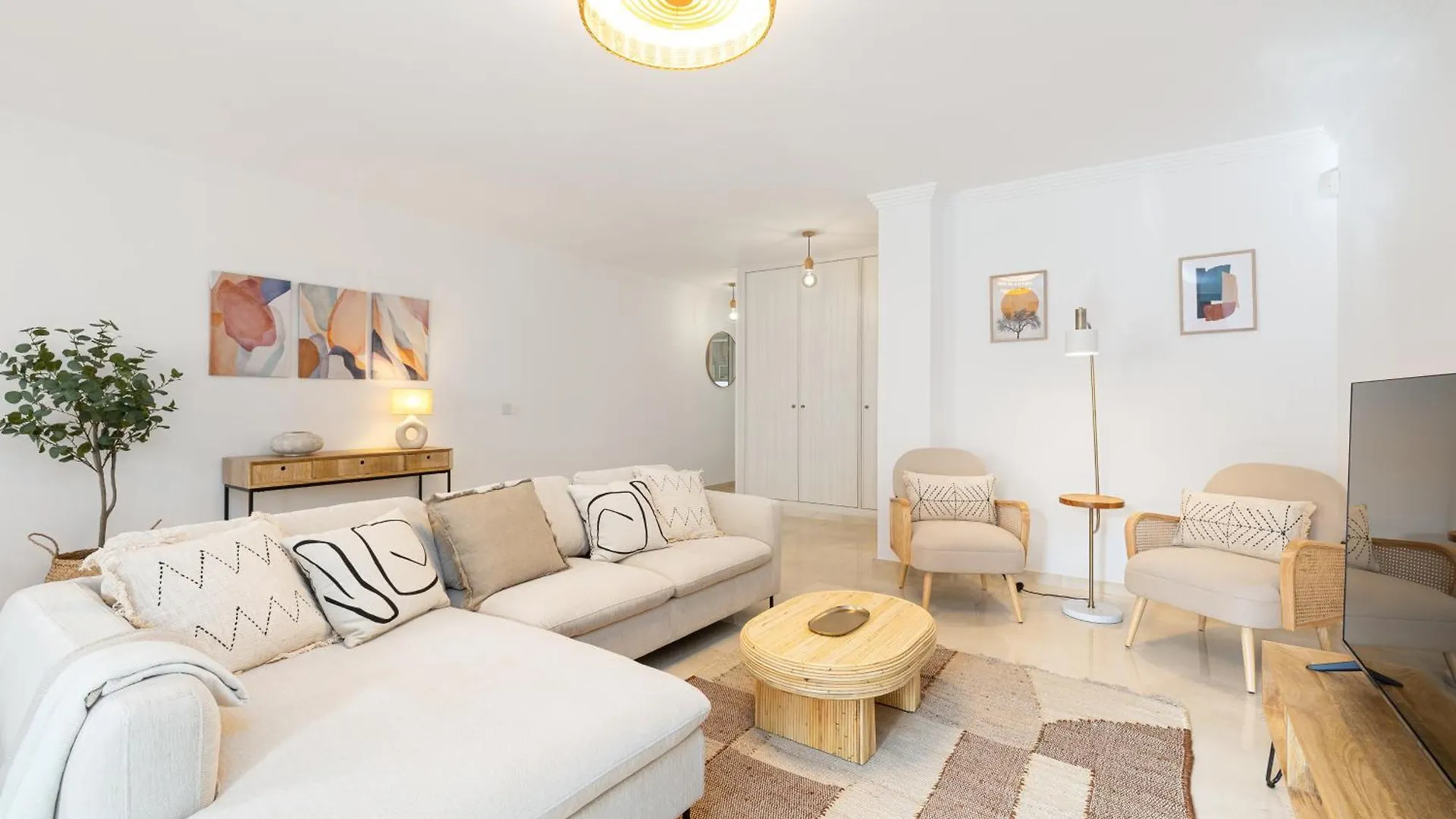 Luxury Apartment Fuengirola By Aora Stay Spain